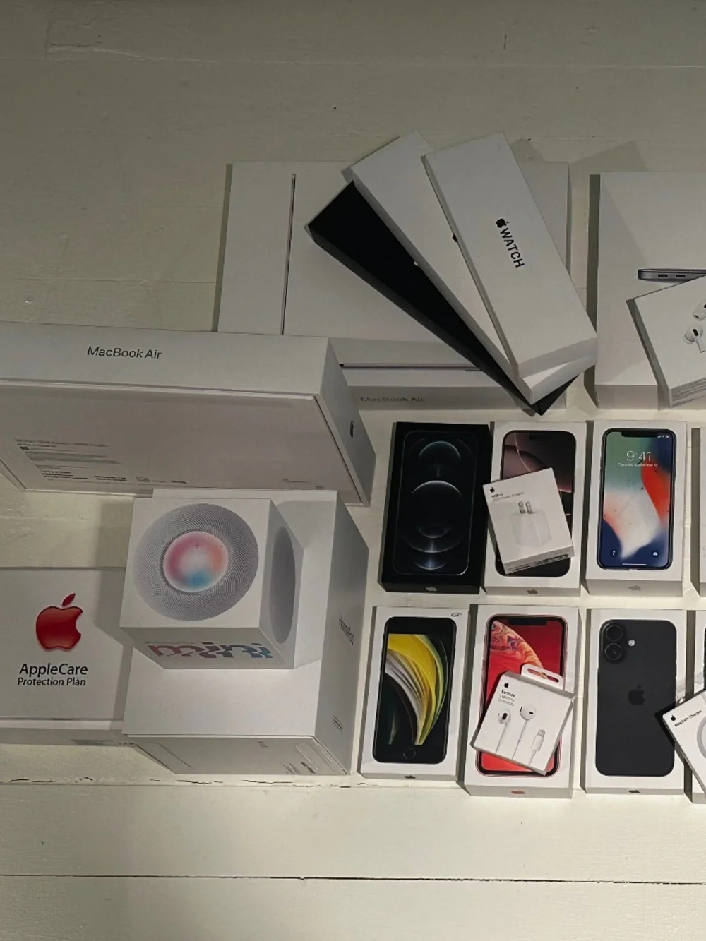 Apple Boxes 40+